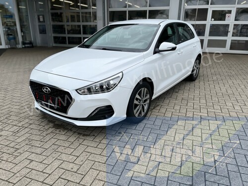 Hyundai i30 1.4 Trend Kamera Klima Sitzhzg. AHK 1. Hand