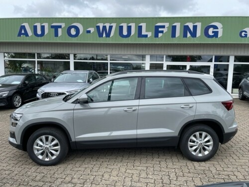 Skoda Karoq 2.0 TDI-DSG 4x4 Selection,AHK,Navi,Parkpak