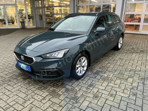 Seat Leon Sportstourer 1.5eTSI DSG Style Plus schw. AHK