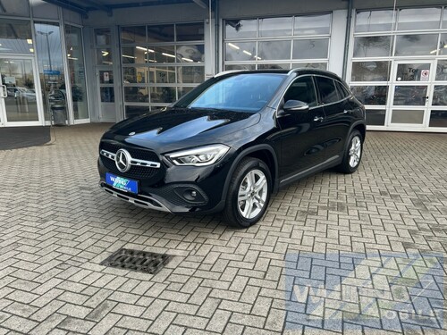 Mercedes-Benz GLA 250 4-Matic Autom Leder Kamera TW-Assist LED-SW